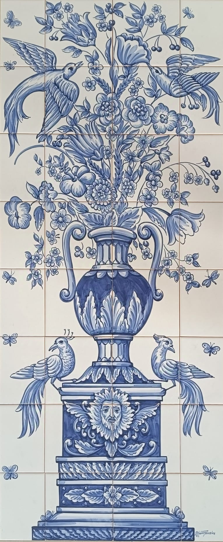 Blue flower vase and birds tile mural PT421